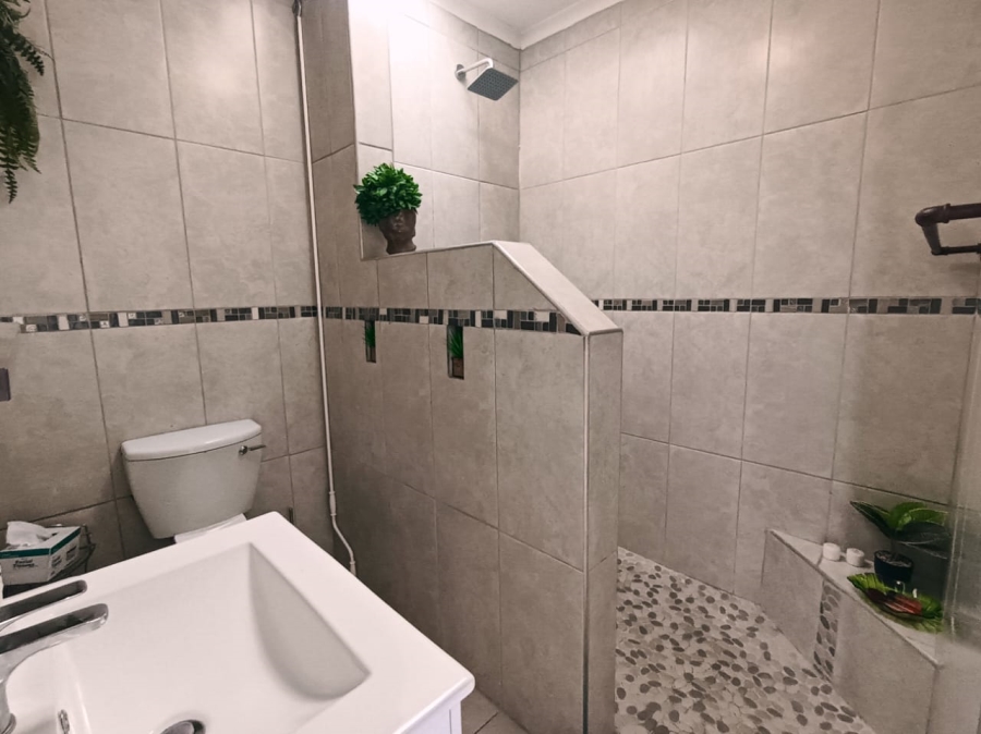 2 Bedroom Property for Sale in De Bakke Western Cape